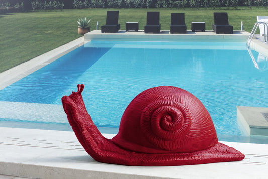 Sculpture Escargot Rouge -LUMA-